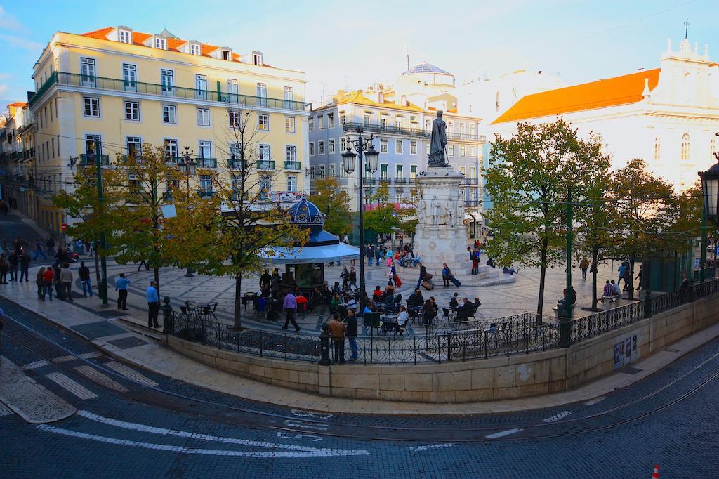 Myplace - Lisbon - Camoes Appartement Buitenkant foto