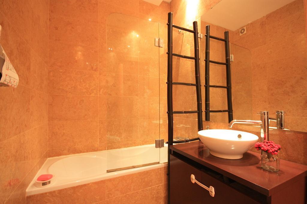 Myplace - Lisbon - Camoes Appartement Buitenkant foto