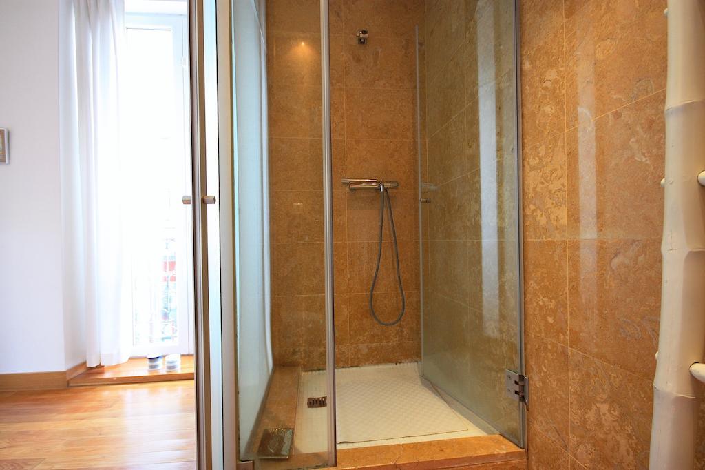 Myplace - Lisbon - Camoes Appartement Buitenkant foto